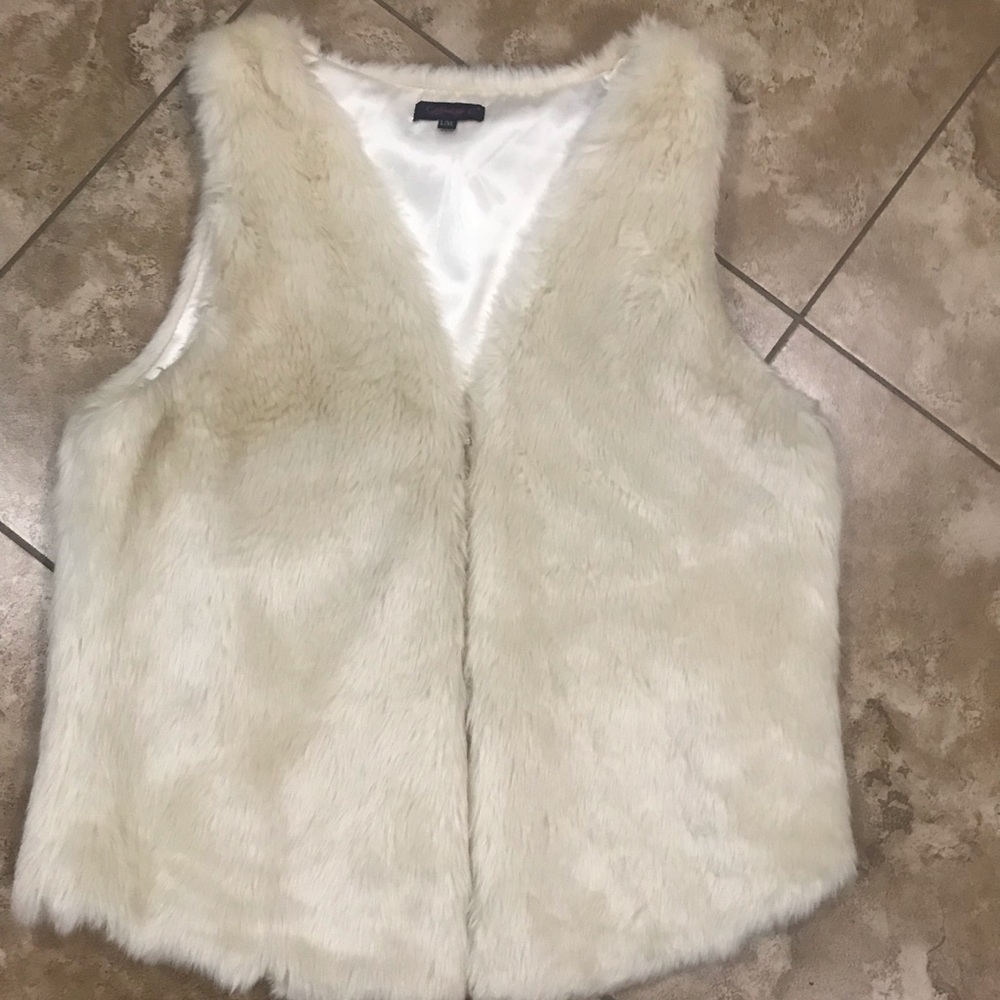Fur vest